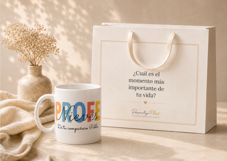 Taza personalizada Profe Nieves